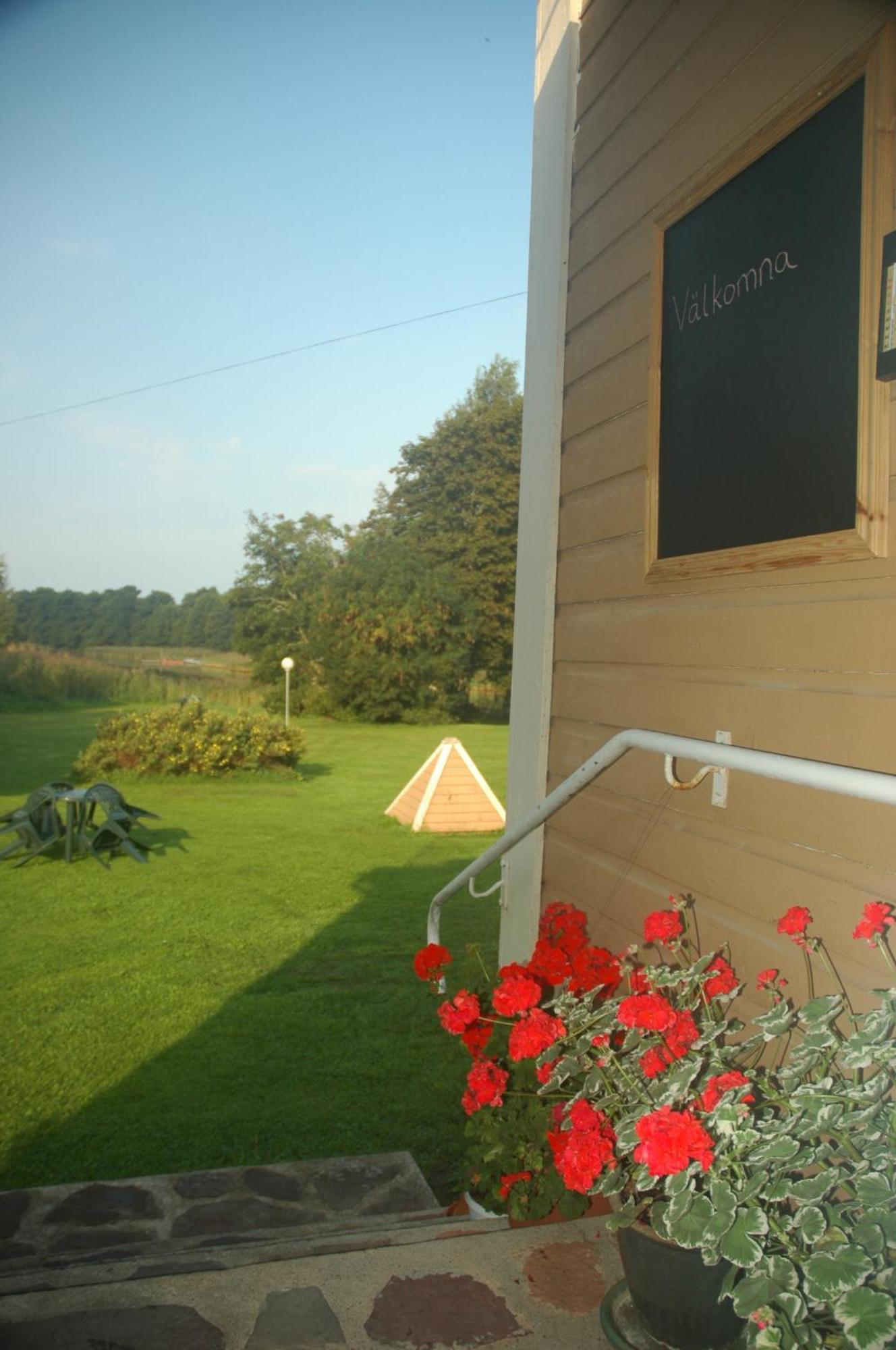 Hotel Gaestgard Christiansund Eckero Exterior foto