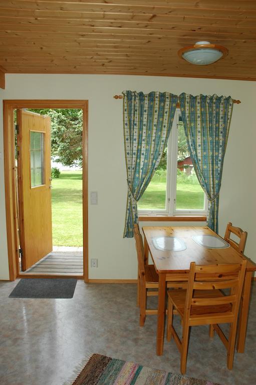 Hotel Gaestgard Christiansund Eckero Habitación foto